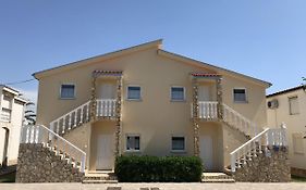 Apartments Villa Engeli